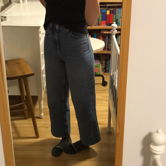 ASOS High Rise Relaxed Boyfriend Jeans - Picture 1 of 4
